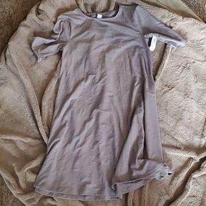 Womans dress xs $5 if buying 2 or more items